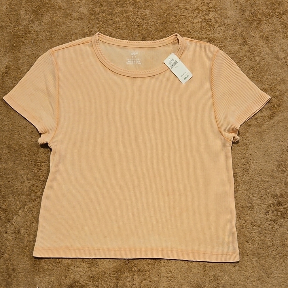 New American Eagle Outfitters Peach Top Short Sleeve Size Large